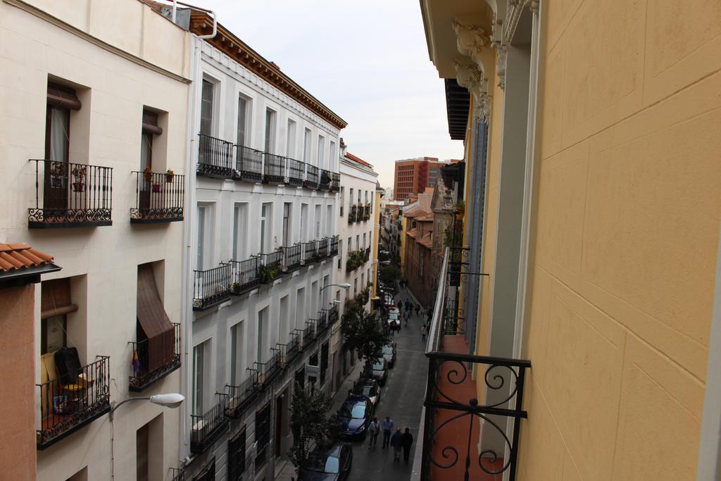Hostal Casanova มาดริด ภายนอก รูปภาพ